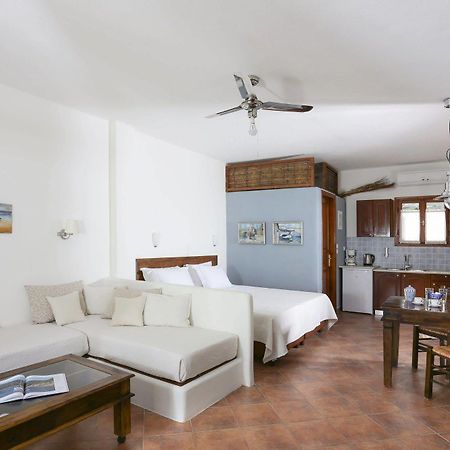 9 Muses - Paros Aparthotel Eksteriør bilde