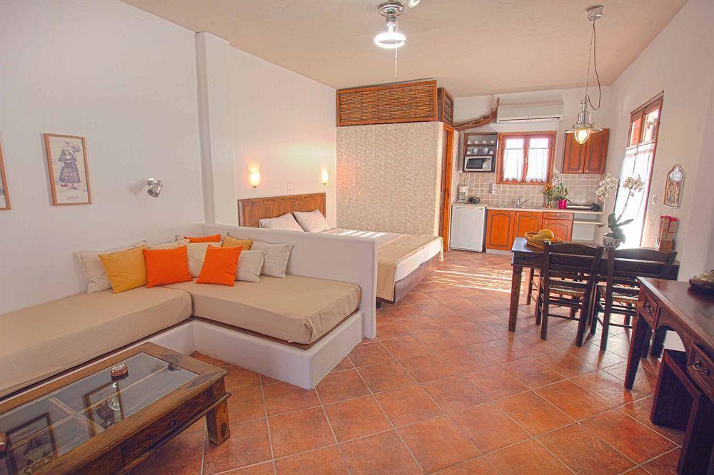 9 Muses - Paros Aparthotel Eksteriør bilde
