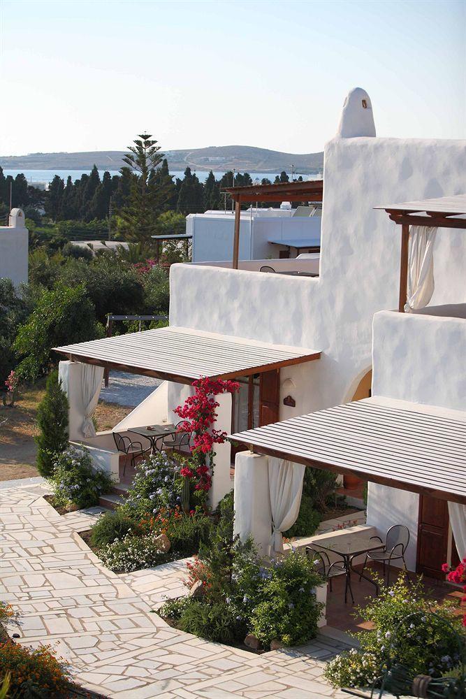 9 Muses - Paros Aparthotel Eksteriør bilde