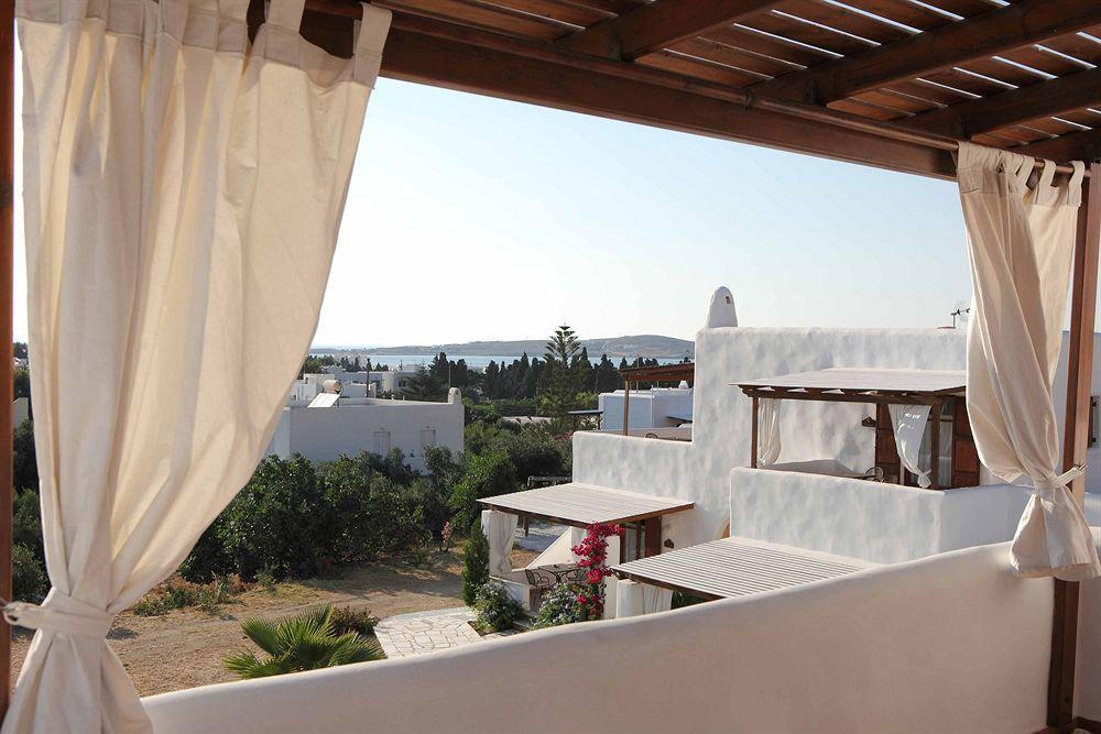 9 Muses - Paros Aparthotel Eksteriør bilde