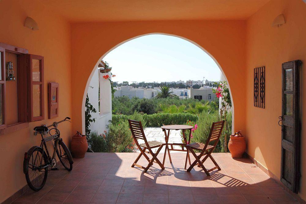 9 Muses - Paros Aparthotel Eksteriør bilde