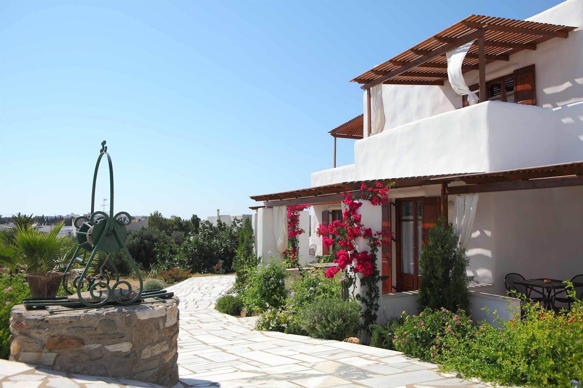 9 Muses - Paros Aparthotel Eksteriør bilde